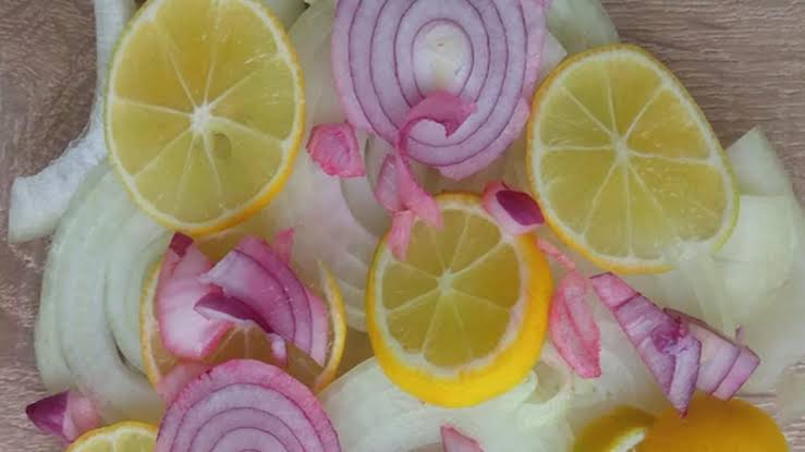 Health Benefits Of Eating Lemon Juice+Raw Onions Before Meals