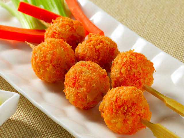 DIY Recipes: How To Make Baked Chicken Balls