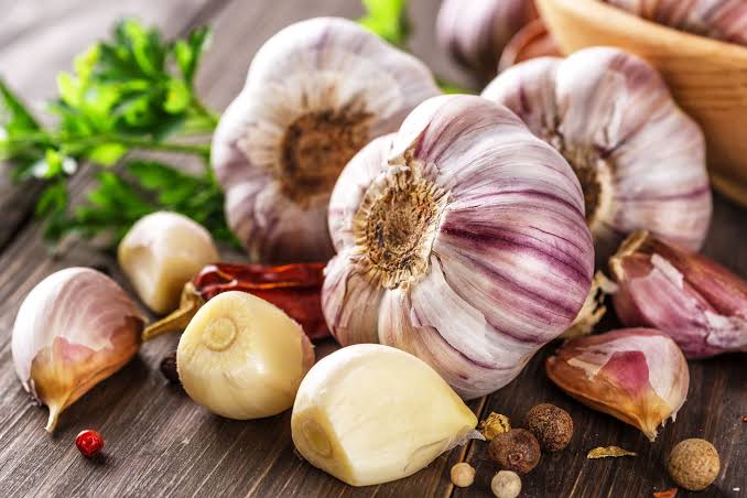 These Are Side Effects Of Eating Too Much Garlic