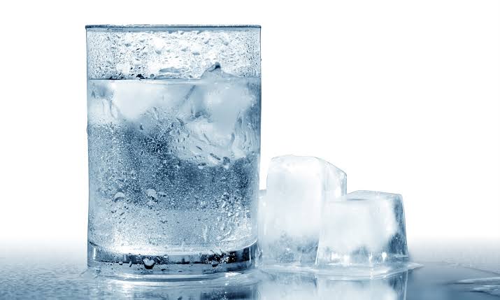 Drinking Cold Water? Here’s Why This Is Dangerous To Your Health
