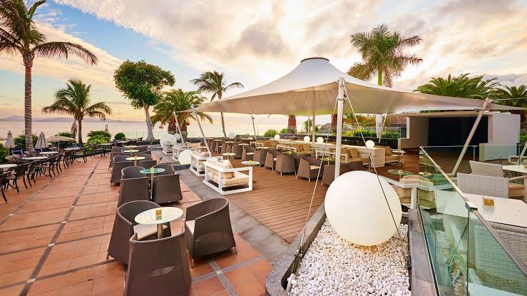 7 Top Attractions To Visit On The Mainland