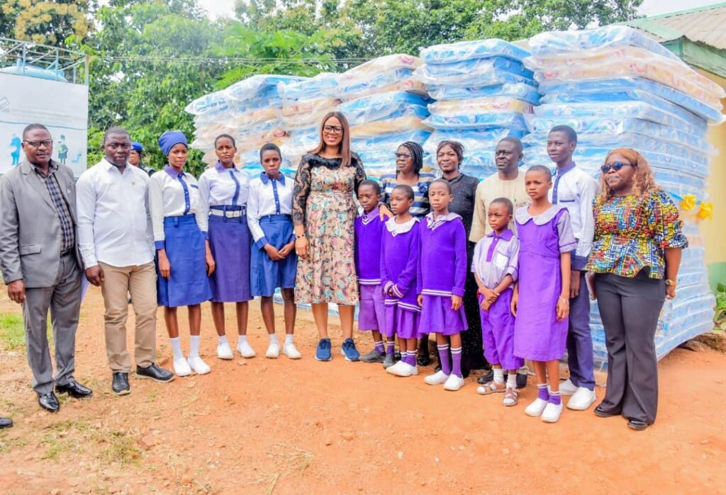 Ekiti State Governor Donates N1.5m, Mattresses To Special Schools