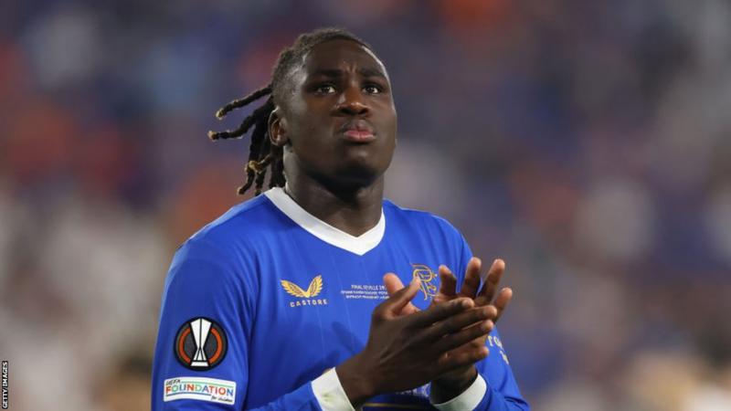 Fulham Sign Ajax Defender Calvin Bassey