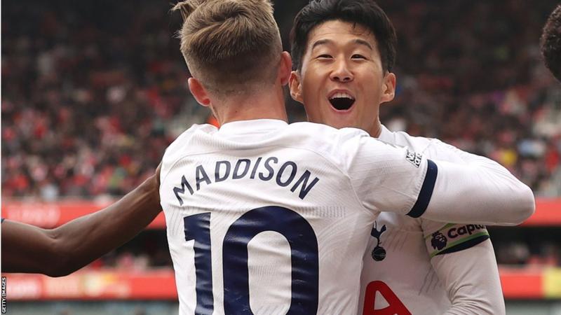 Tottenham Show Class As They Play Out Mesmerizing 2-2 Draw Against Arsenal