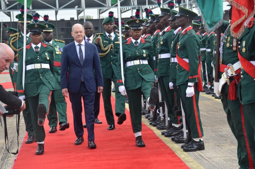 14,000 Nigerians In Germany Risk Deportation – German Chancellor Olaf Scholz