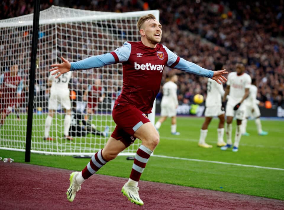 West Ham 2-0 Manchester United: Two Quick Fire Goals Hammers Red Devils