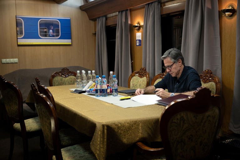 Blinken’s Kyiv Address: Pledges U.S. Assistance In Ukraine’s Fight Against Russian Invasion