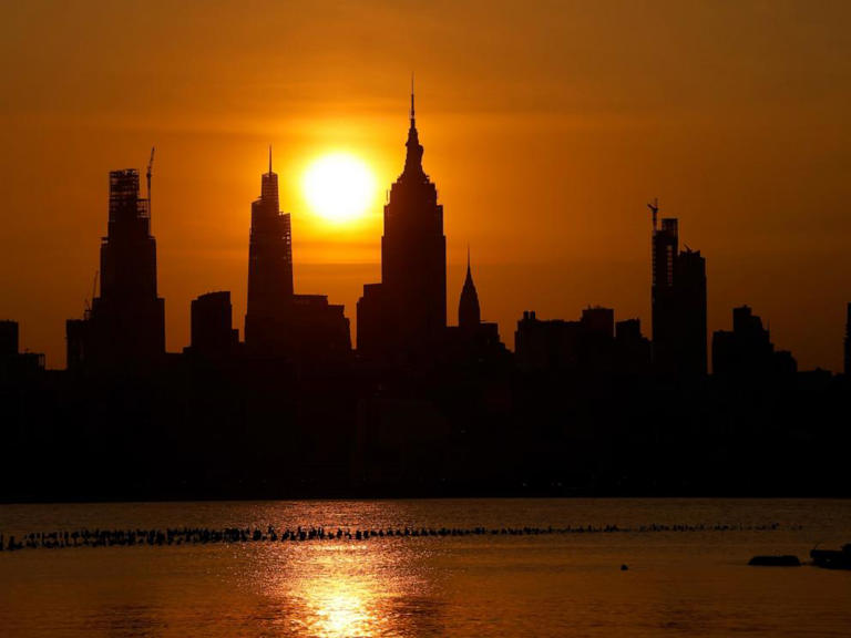 Heat Wave During Hajj 2024 Results In Hundreds Of Deaths