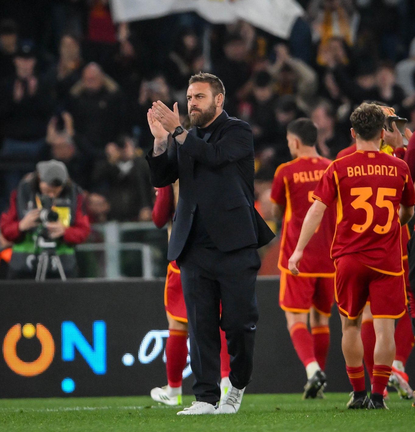 BREAKING: AS Roma Sack Manager Daniele De Rossi After Poor Start To Season