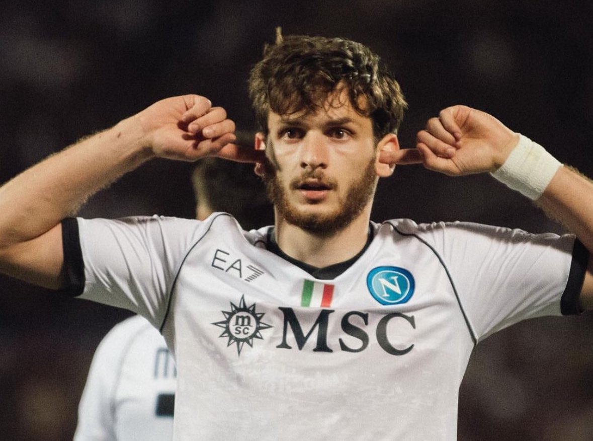 Napoli Confident In Khvicha Kvaratskhelia Contract Talks