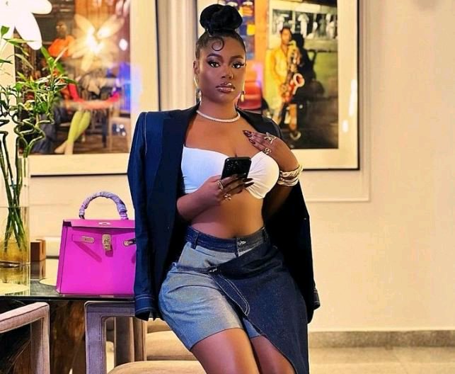 Sophia Momodu Makes Stunning Return To Social Media