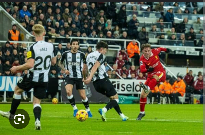 Liverpool Held To Thrilling 3-3 Draw By Newcastle At St James’ Park