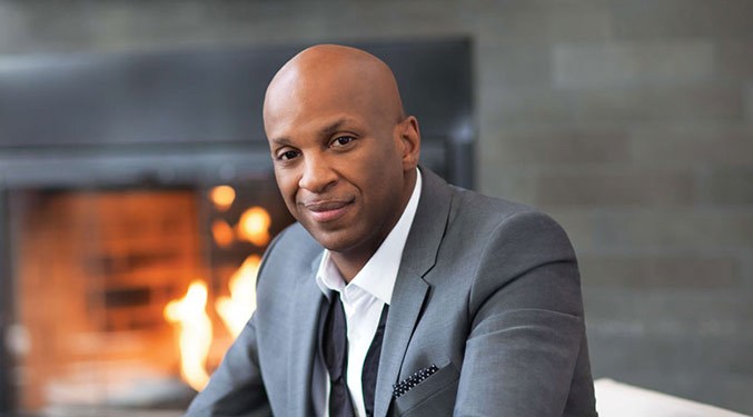 Gospel Legend Donnie McClurkin Announces Retirement With Final Album ‘FINALLY’